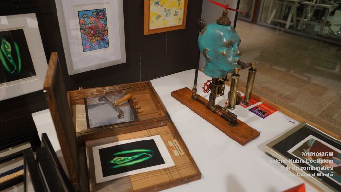 KDSC08614-KDSC08592-  galerie Kubra Loeffplein - Kijk op combinaties - Kurtface - Iets moois - 12okt2018 -  foto GerardMontE web