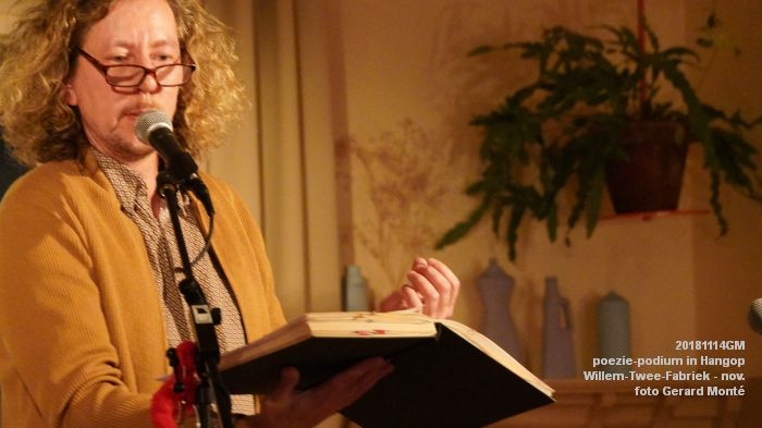 kDSC08691- poezie-podium Hangop Willem-Twee-Fabriek - 14nov2018 - foto GerardMontE web kDSC08691- poezie-podium Hangop Willem-Twee-Fabriek - 14nov2018 - foto GerardMontE web