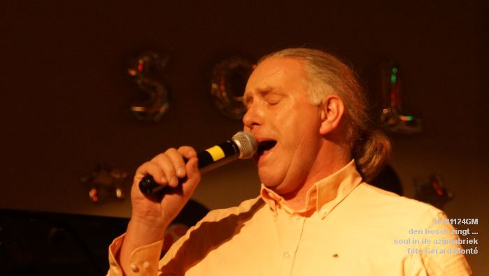 DSC03916- den bosch zingt soul - op het podium in de azijnfabriek - 24nov2018 - foto GerardMontE web DSC03916- den bosch zingt soul - op het podium in de azijnfabriek - 24nov2018 - foto GerardMontE web
