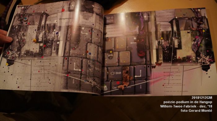 LDSC01390- poezie-podium Hangop Willem-Twee-Fabriek - 12dec2018 - foto GerardMontE web LDSC01390- poezie-podium Hangop Willem-Twee-Fabriek - 12dec2018 - foto GerardMontE web