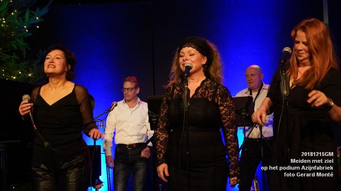 DSC01691- Meiden met ziel op het podium in de azijnfabriek - 15dec2018 - foto GerardMontE web DSC01691- Meiden met ziel op het podium in de azijnfabriek - 15dec2018 - foto GerardMontE web