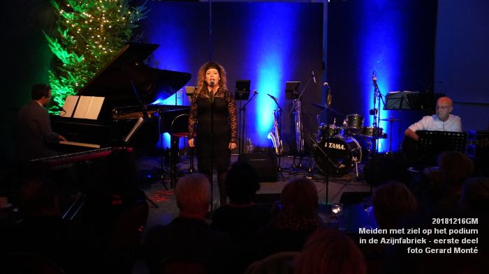 DSC01789- Meiden met ziel op het podium in de azijnfabriek - eerste deel - 16dec2018 - foto GerardMontE web DSC01789- Meiden met ziel op het podium in de azijnfabriek - eerste deel - 16dec2018 - foto GerardMontE web