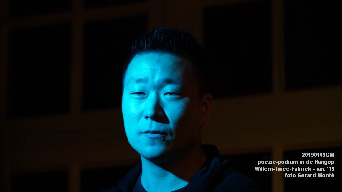 DSC05790- poezie-podium Hangop Willem-Twee-Fabriek - 9jan2019 -  foto GerardMontE web
