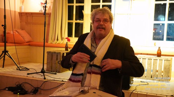 DSC05794- poezie-podium Hangop Willem-Twee-Fabriek - 9jan2019 -  foto GerardMontE web