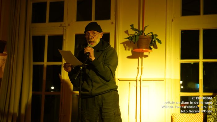 DSC05850- poezie-podium Hangop Willem-Twee-Fabriek - 9jan2019 -  foto GerardMontE web