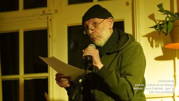 DSC05855- poezie-podium Hangop Willem-Twee-Fabriek - 9jan2019 -  foto GerardMontE web