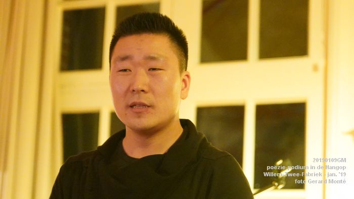 DSC05874- poezie-podium Hangop Willem-Twee-Fabriek - 9jan2019 -  foto GerardMontE web