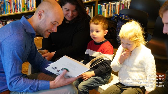 fDSC07257- Nationale Voorleesdagen 2019 - voorlezen door Jaap Robben bij Heinen - 23jan2019 -  foto GerardMontE web