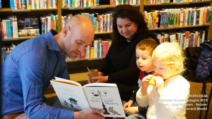 fDSC07261- Nationale Voorleesdagen 2019 - voorlezen door Jaap Robben bij Heinen - 23jan2019 -  foto GerardMontE web