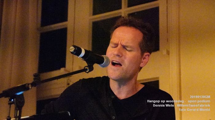 aDSC07683 - Hangop op woensdag -  open podium - WillemTweeFabriek - Dennis Wels - 30jan2019 -  foto GerardMontE web