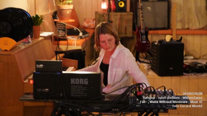 cDSC09816- Hangop op woensdag - Fall- - Walls Without Windows - Maat 47 - WillemTweeFabriek - 20feb2019 -  foto GerardMontE web
