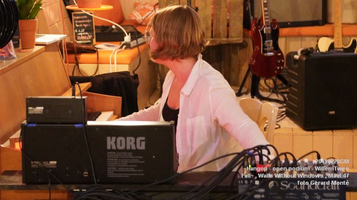 cDSC09817- Hangop op woensdag - Fall- - Walls Without Windows - Maat 47 - WillemTweeFabriek - 20feb2019 -  foto GerardMontE web