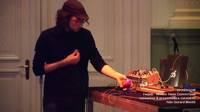 DSC08406 - Faqlab concerten en presentaties cursisten - Willem Twee Concertzaal - 3febr2019 -  foto GerardMontE web