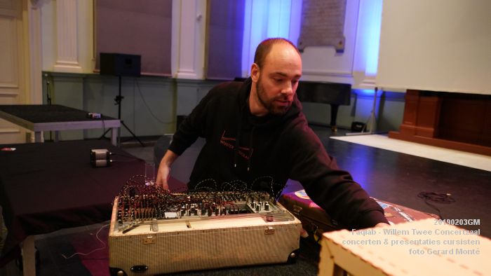 DSC08617 - Faqlab concerten en presentaties cursisten - Willem Twee Concertzaal - 3febr2019 -  foto GerardMontE web