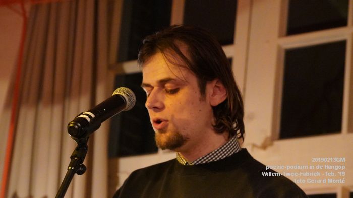 eDSC09263- poezie-podium Hangop Willem-Twee-Fabriek - 131feb2019 -  foto GerardMontE web