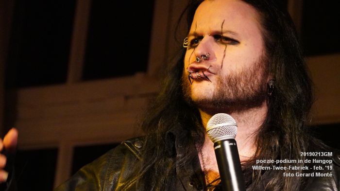 eDSC09288- poezie-podium Hangop Willem-Twee-Fabriek - 131feb2019 -  foto GerardMontE web