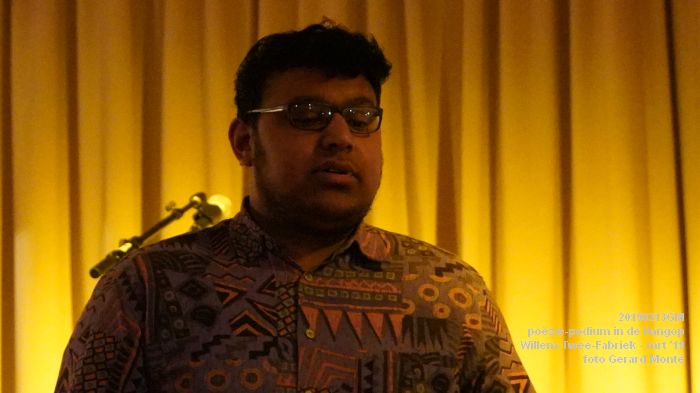 FDSC08120-  poezie-podium Hangop Willem-Twee-Fabriek - 13mrt2019 -  foto GerardMontE web