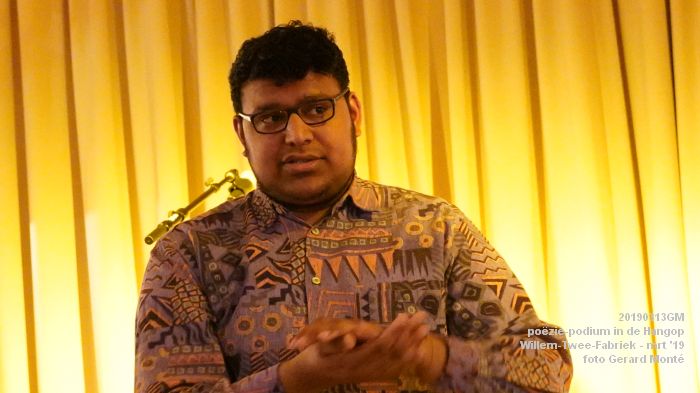 FDSC08125-  poezie-podium Hangop Willem-Twee-Fabriek - 13mrt2019 -  foto GerardMontE web