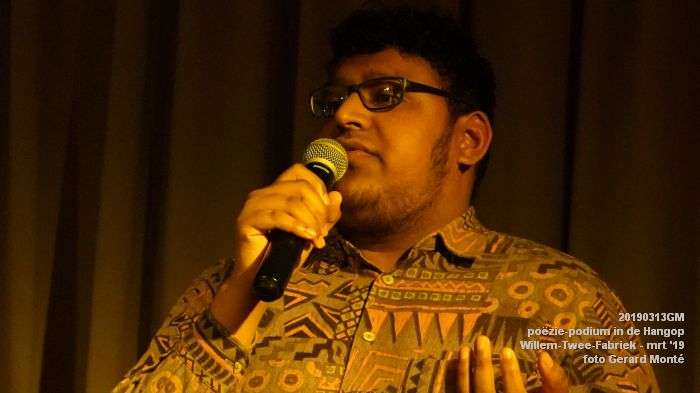FDSC08130-  poezie-podium Hangop Willem-Twee-Fabriek - 13mrt2019 -  foto GerardMontE web