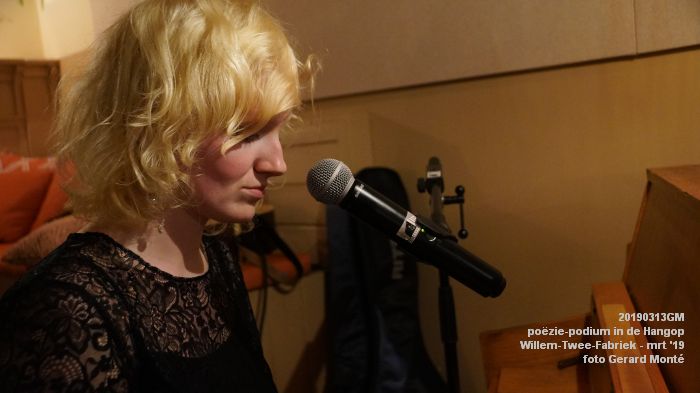 FDSC08136-  poezie-podium Hangop Willem-Twee-Fabriek - 13mrt2019 -  foto GerardMontE web