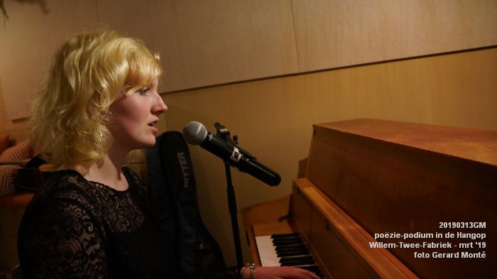 FDSC08142-  poezie-podium Hangop Willem-Twee-Fabriek - 13mrt2019 -  foto GerardMontE web