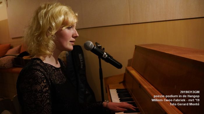 FDSC08143-  poezie-podium Hangop Willem-Twee-Fabriek - 13mrt2019 -  foto GerardMontE web