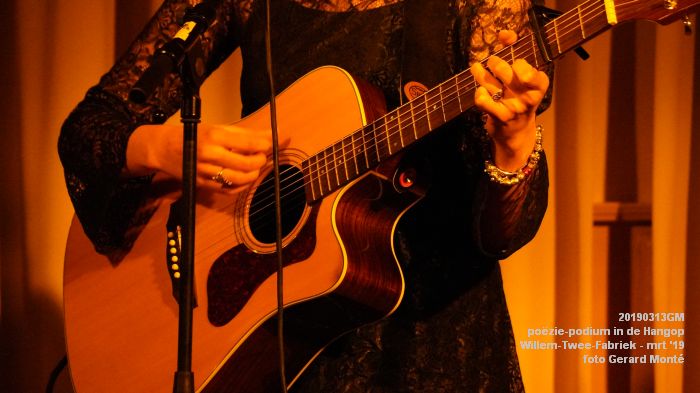 FDSC08155-  poezie-podium Hangop Willem-Twee-Fabriek - 13mrt2019 -  foto GerardMontE web