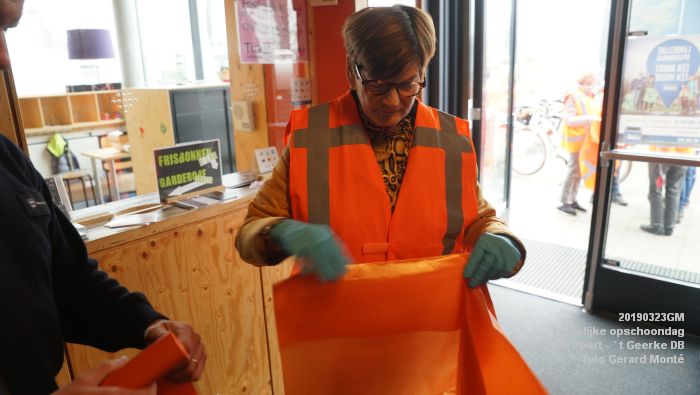 DSC09248- landelijke opschoondag in den bosch - jc de poort t Geerke - 23mrt2019 - foto GerardMontE web DSC09248- landelijke opschoondag in den bosch - jc de poort t Geerke - 23mrt2019 - foto GerardMontE web