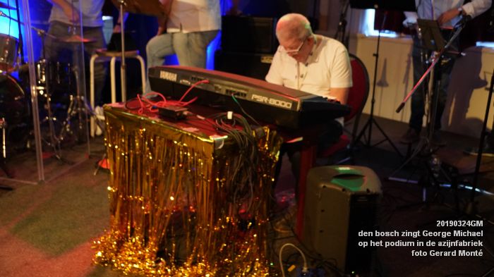 DSC09063- den bosch zingt George Michael - op het podium in de azijnfabriek - 24mrt2019 - foto GerardMontE web DSC09063- den bosch zingt George Michael - op het podium in de azijnfabriek - 24mrt2019 - foto GerardMontE web