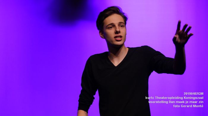 DSC00376- kw1c Theateropleiding - voorstelling Dan maak je maar zin - 2apr2019 - foto GerardMontE web DSC00376- kw1c Theateropleiding - voorstelling Dan maak je maar zin - 2apr2019 - foto GerardMontE web