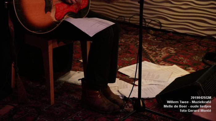 qDSC02238- Willem Twee - Muziekcafe - Melle de Boer - oude liedjes - 25apr2019 -  foto GerardMontE web