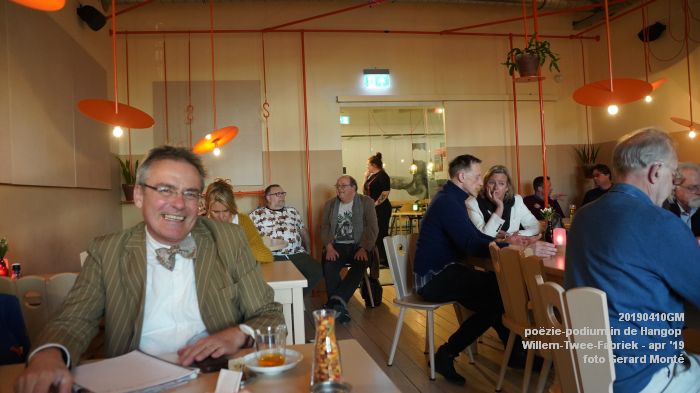 GDSC00827- poezie-podium Hangop Willem-Twee-Fabriek - 10apr2019 -  foto GerardMontE web