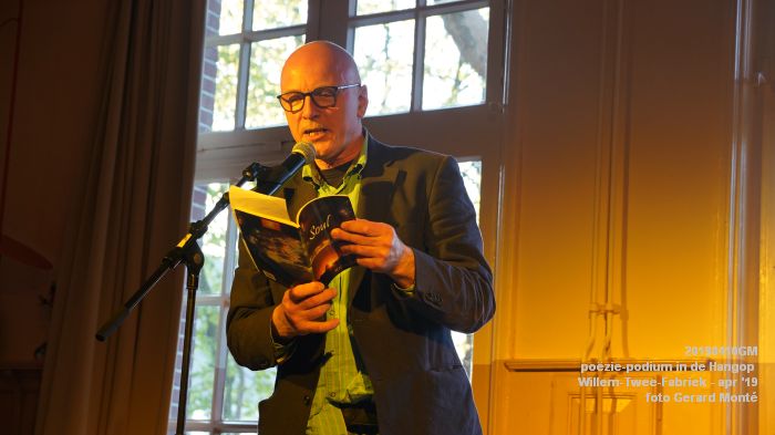 GDSC00829- poezie-podium Hangop Willem-Twee-Fabriek - 10apr2019 -  foto GerardMontE web
