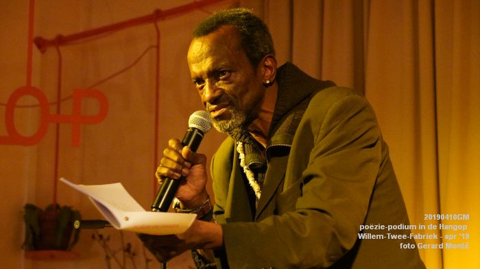 GDSC00858- poezie-podium Hangop Willem-Twee-Fabriek - 10apr2019 -  foto GerardMontE web