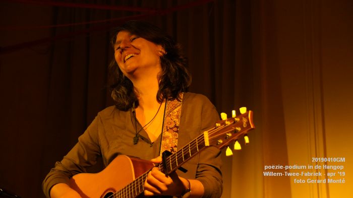GDSC00866- poezie-podium Hangop Willem-Twee-Fabriek - 10apr2019 -  foto GerardMontE web