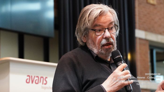 DSC03248- Verkiezingen - Europa-lezing met Maarten van Rossem - Avans - 6mei2019 -  foto GerardMontE web