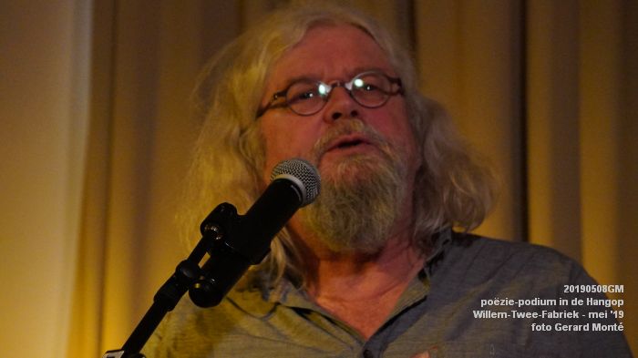 HDSC03513- - poezie-podium Hangop Willem-Twee-Fabriek - 8mei2019 -  foto GerardMontE web