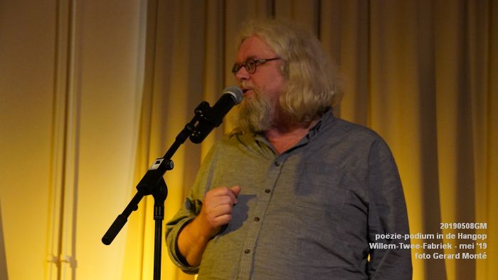 HDSC03515- - poezie-podium Hangop Willem-Twee-Fabriek - 8mei2019 -  foto GerardMontE web