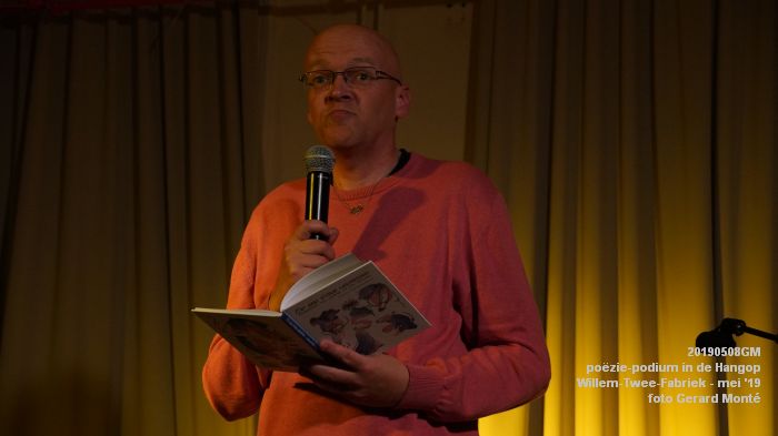 HDSC03550- - poezie-podium Hangop Willem-Twee-Fabriek - 8mei2019 -  foto GerardMontE web