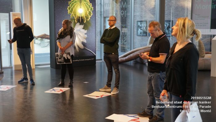 fDSC09222- - KWF - Nederland staat op tegen kanker - bestuursCENTRUM - PARADE- 15mei2019 -  foto GerardMontE web