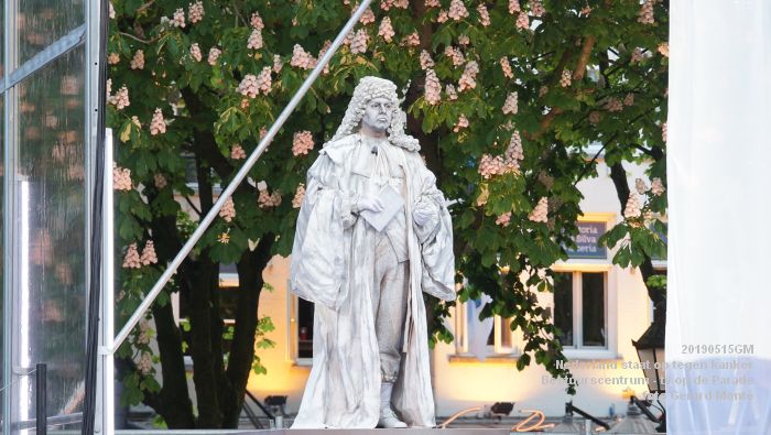 fDSC09273- - KWF - Nederland staat op tegen kanker - bestuursCENTRUM - PARADE- 15mei2019 -  foto GerardMontE web