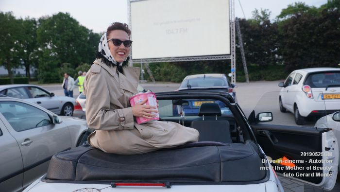 DSC09903- Drive-in-cinema op het terrein van het Autotron met The Mother of Beauty - 25mei2019 -  foto GerardMontE web