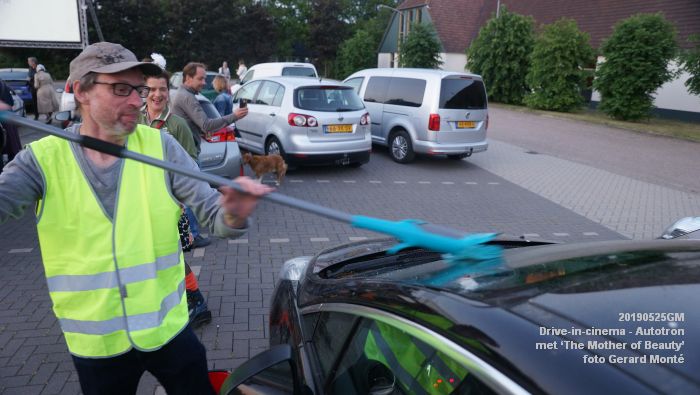 DSC09913- Drive-in-cinema op het terrein van het Autotron met The Mother of Beauty - 25mei2019 -  foto GerardMontE web