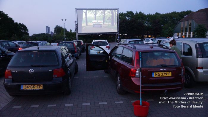 DSC09925- Drive-in-cinema op het terrein van het Autotron met The Mother of Beauty - 25mei2019 -  foto GerardMontE web