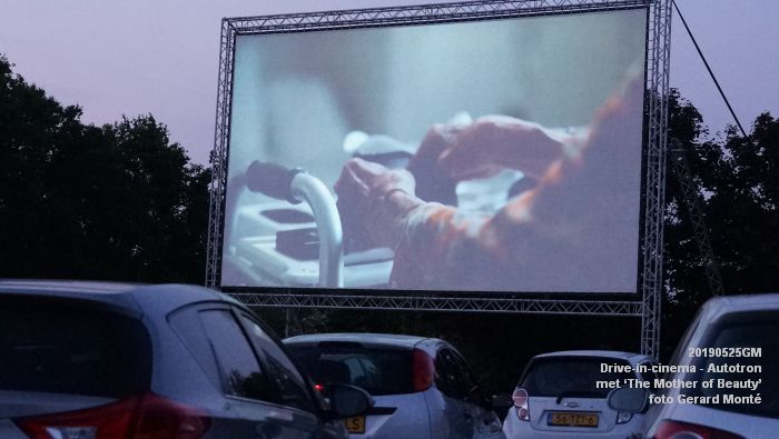 DSC09933- Drive-in-cinema op het terrein van het Autotron met The Mother of Beauty - 25mei2019 -  foto GerardMontE web