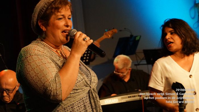 DSC02359- den bosch zingt Simon - Garfunkel - op het podium in de azijnfabriek - 15juni2019 - foto GerardMontE web DSC02359- den bosch zingt Simon - Garfunkel - op het podium in de azijnfabriek - 15juni2019 - foto GerardMontE web