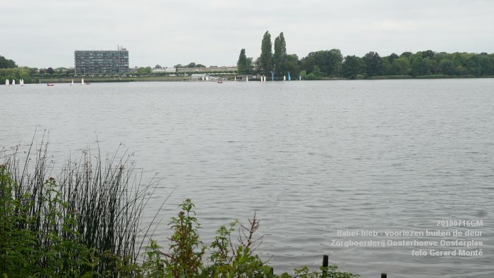 DSC04715- Babel-bieb voorlezen buiten de deur - Zorgboerderij Oosterhoeve Oosterplas - 14juli2019 -  foto GerardMontE web