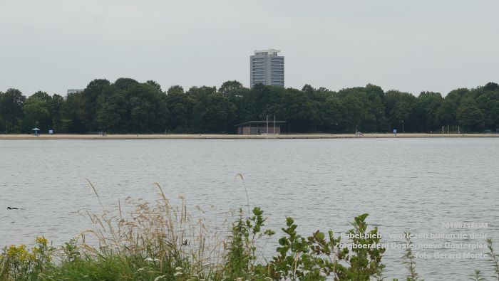 DSC04721- Babel-bieb voorlezen buiten de deur - Zorgboerderij Oosterhoeve Oosterplas - 14juli2019 -  foto GerardMontE web