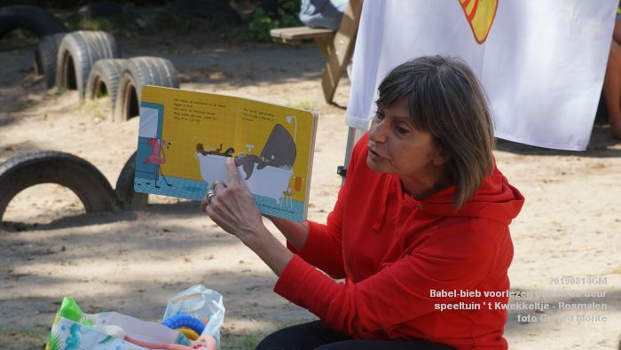 FDSC05411- Babel-bieb voorlezen buiten de deur - t Kwekkeltje Rosmalen  - 14aug2019 - foto GerardMontE web