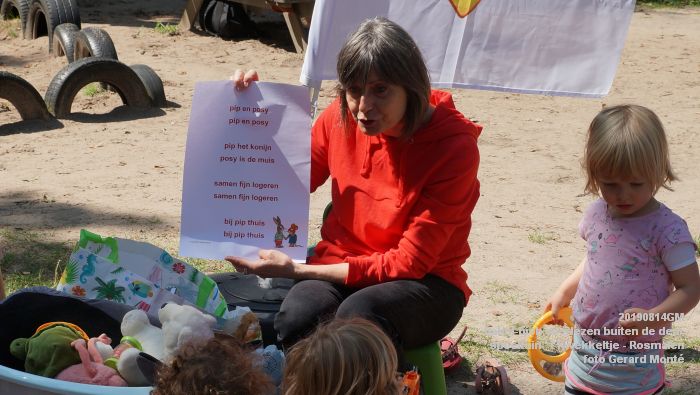 FDSC05442- Babel-bieb voorlezen buiten de deur - t Kwekkeltje Rosmalen  - 14aug2019 - foto GerardMontE web